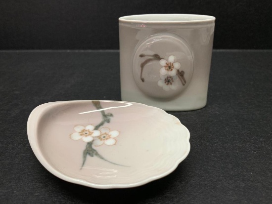 Pair of Bing & Grondahl Porcelain "Apple Blossom" Toothpick Holder #175-5240 & Shell Dish #148