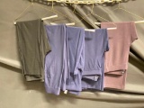 5 Piece Lot of Ladies Clothing - As Pictured