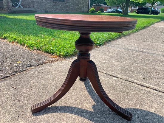 Small Wood Side Table. This is 16" T x 16" in Diameter- As Pictured