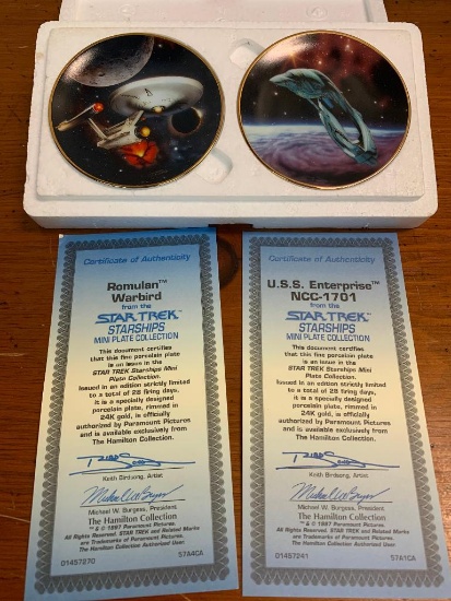 The Hamilton Collection Star Trek Starships "U.S.S. Enterprise NCC-1701" & Romulan Warbird"