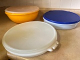 3 Piece Tupperware Lot - As Pictured