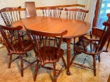 Dining Room Table w/6 Windsor Back Chairs w/2 Leaves. This is 28' T x 60