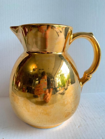 8" Hall Pottery Golden Glo 22 Carat Gold Pitcher #626 - As Pictured