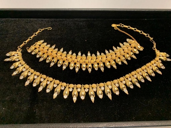 Gold Tone Costume Jewelry Necklace & Bracelet