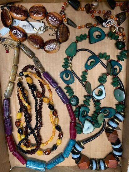 Lot of 6 Costume Jewelry Necklaces - As Pictured