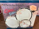20 Piece Fine China Dinner Set. Service for 4 New In Box
