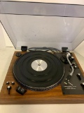 Realistic Lab-420 Direct Drive Turntable w/Automatic Return