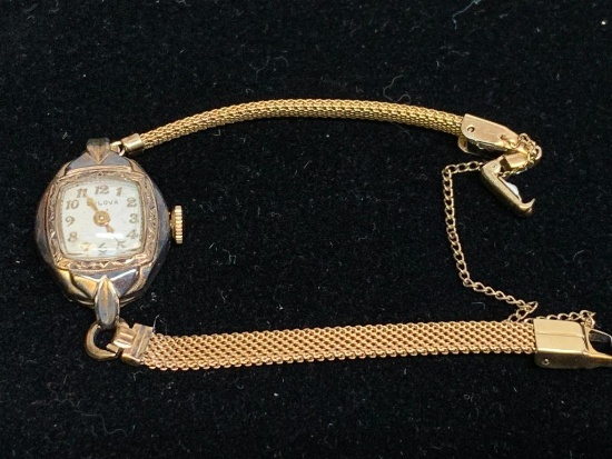 Ladies 10K Rold Gold Wristwatch by Bulova