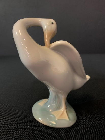 Lladro Porcelain Goose Figurine. This is 5" Tall