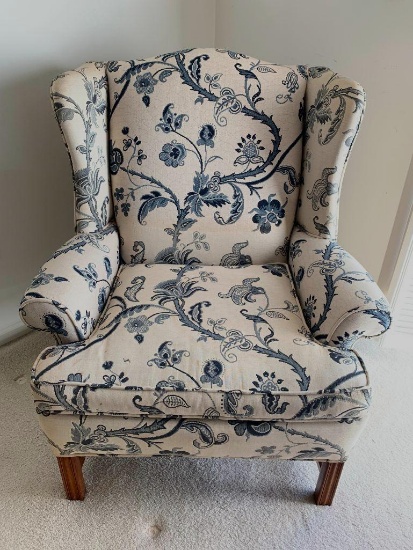 39" x 35" Accent Chair. This has Stains & Discoloration - As Pictured