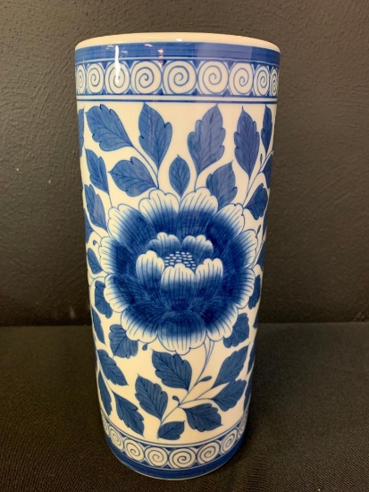 10" Handpainted Ceramic Vase Made in Thailand