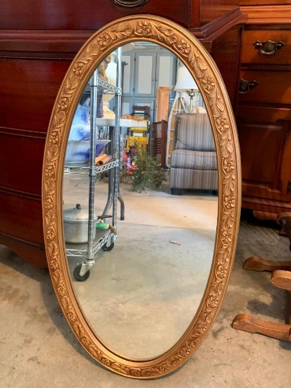 Plastic Framed Oval Mirror. This is 36" T x 19" W. This has Some Weight to it