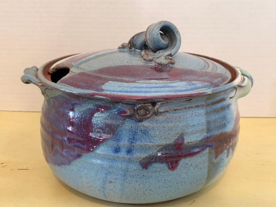 Art Pottery Tureen without Laddle 9" in Diameter