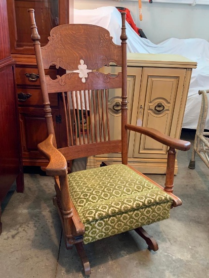 Antique Rocking Chair. This is 46" Tall. Very Nice!