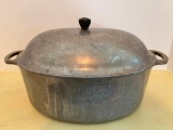 Aluminum Dutch Oven w/Cover. This is 9