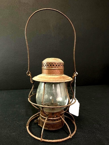 10" Antique Dietz Vulcan 39 Railroad Lantern Clear Glass Globe