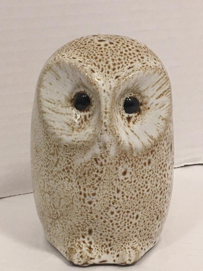 Pigeon Forge Pottery Owl, Signed D Ferguson