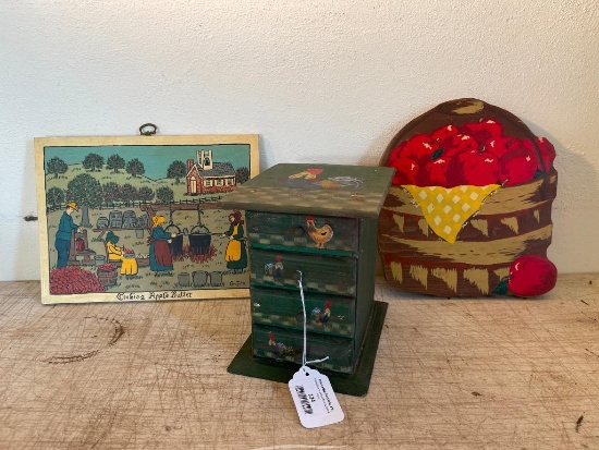 Vintage Wood Decor