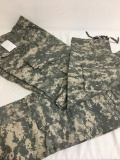 Pair of Army Perimeter Insect Guard Pants Size 31-35 Inseam 29.5-32.5