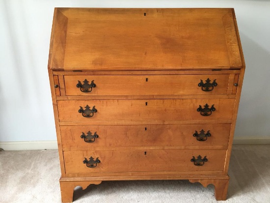 Antique Secretary Desk w/4 Drawers