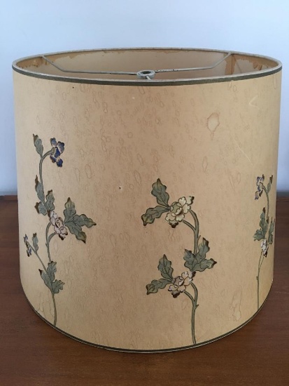 Vintage Floral Lamp Shade w/Pop Out Detail