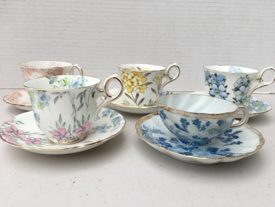 Set of 5 Teacups & Saucers