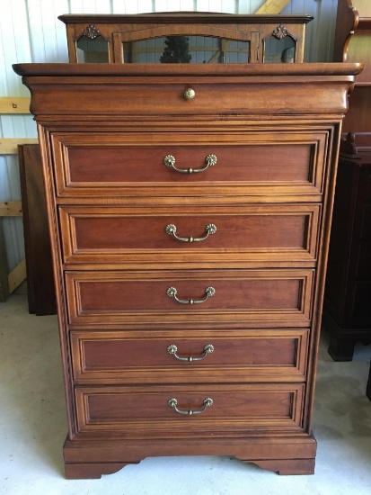 Lexington Chest of Drawers