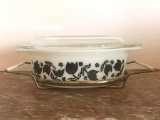 Vintage Pyrex Baking Dish w/Lid and Stand 1.5 qt