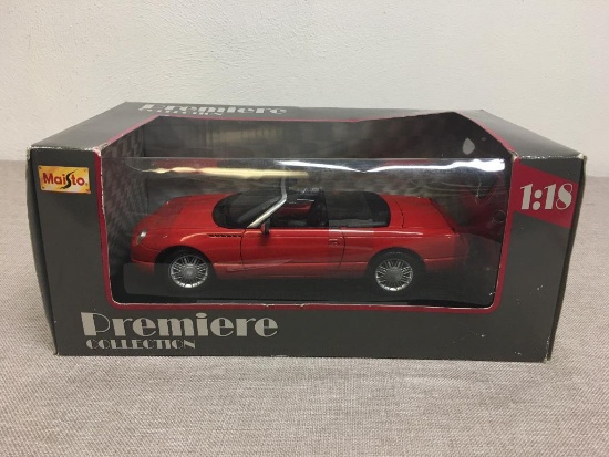 Maisto Premiere Collection Thunderbird Scale Model New in Box