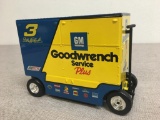 GM Goodwrench Service Plus Metal Bank
