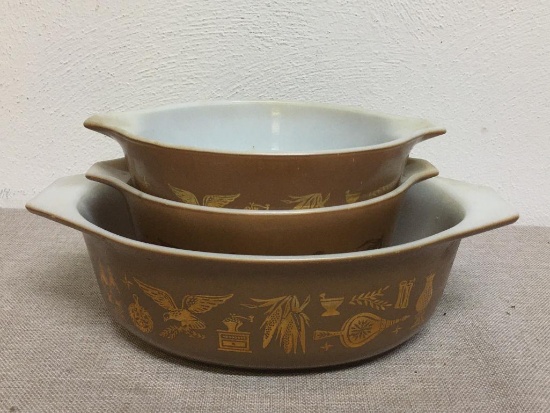 Group of Three Vintage Pyrex Baking Dishes