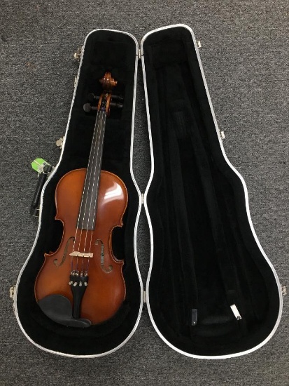 Glaesel Outfit 15" Ebony Peg Sei Viola in Case with No Bow From Rental Fleet