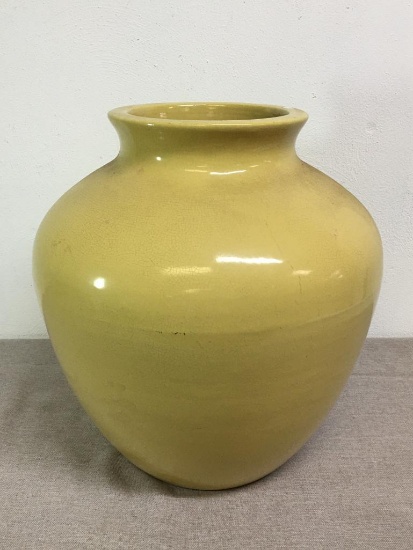 Roseville, OH Pottery Floor Vase