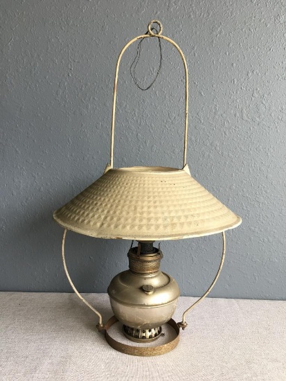Antique Millers Vestal Oil Lamp