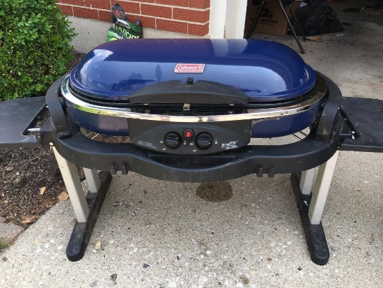 Coleman Road Trip Gas Grill