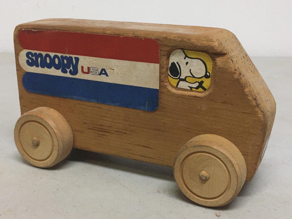 Vintage Aviva Toy Co Wooden Snoopy Truck 1958 Proxibid