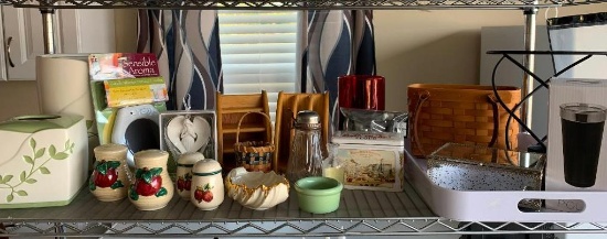Shelf Lot of Decor Items