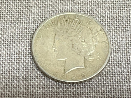 1925 Peace One Dollar Coin