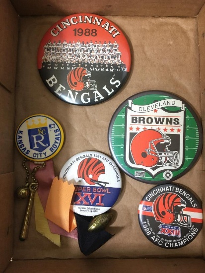 Group of 1988 Cincinnati Bengals, Cleveland Browns and More Button Pins
