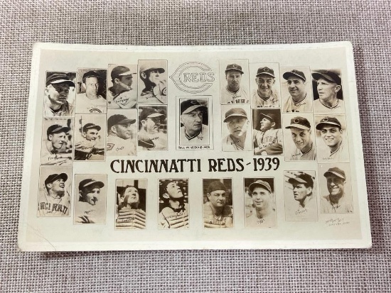 1939 Orcajo Cincinnati Reds Postcard - Reds Team Photo