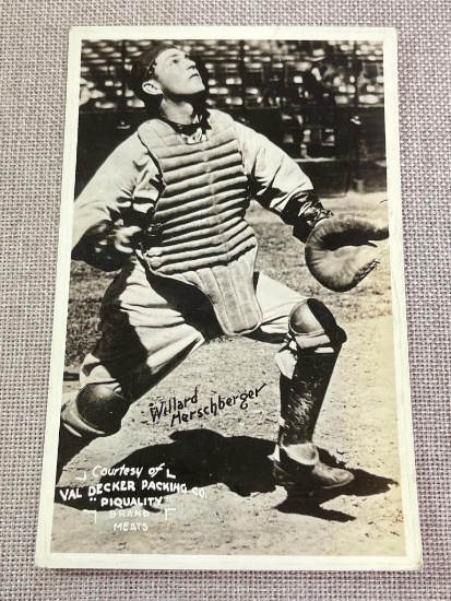 1939 Orcajo Cincinnati Reds Postcard - Willard Herschberger