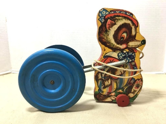 Vintage 50's-60's Gong Bell Wooden Pull Toy