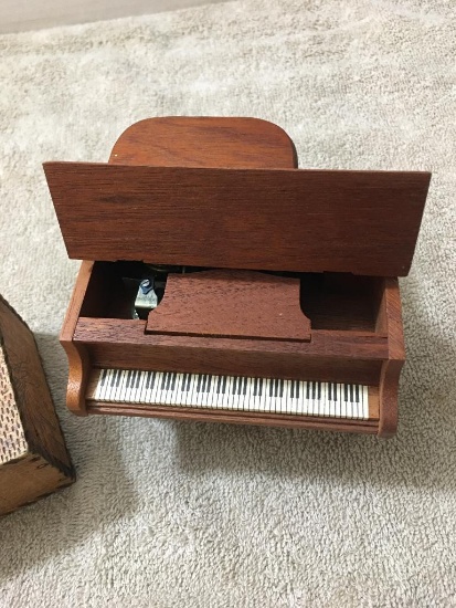 Vintage Thorens Piano Music Box Made in Switzerland