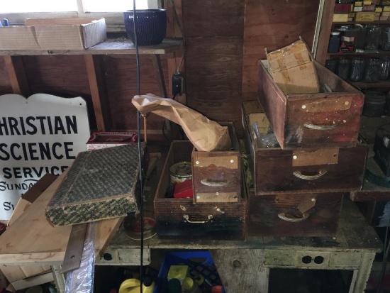 Misc Treasure Lot (Table Contents Only) (Garage)