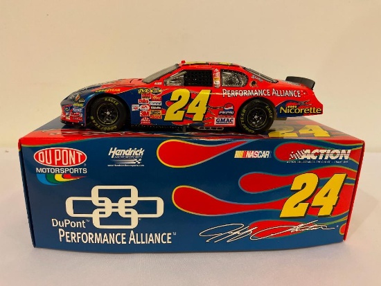 Jeff Gordon #24 2005 Monte Carlo with Box