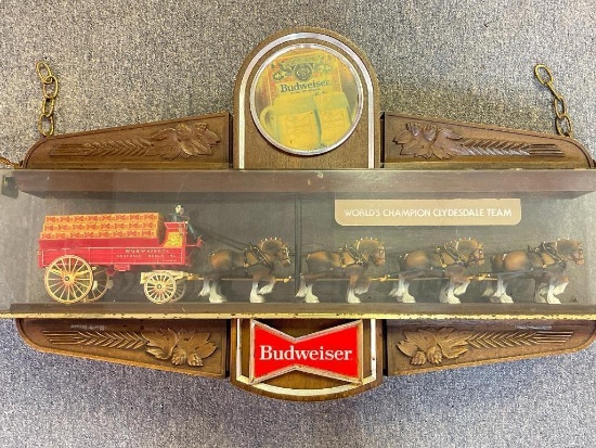 Vintage Lighted Budweiser Clydesdales Sign