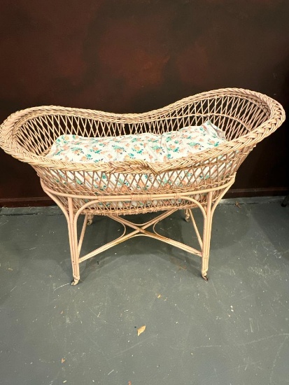Antique, Wicker, Bassinet