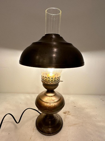Metal Table Lamp, 19" Tall, Working