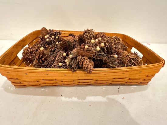 1998 Longaberger Basket with Decorative Wicker Balls