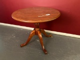 Round Table